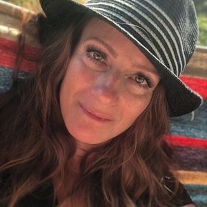 Meet your Posher, Rochelle